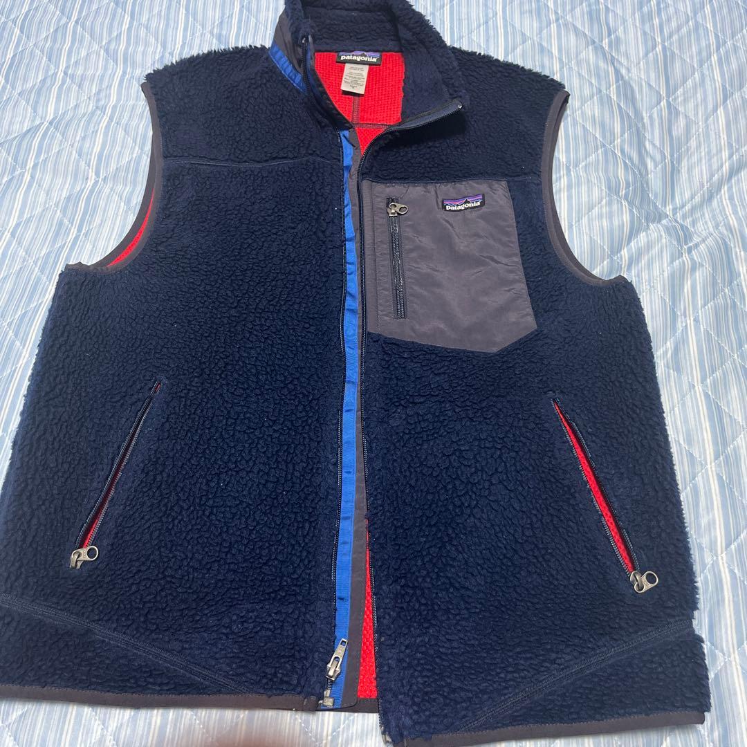 Patagonia メンズ ベスト M ネイビー/レッド