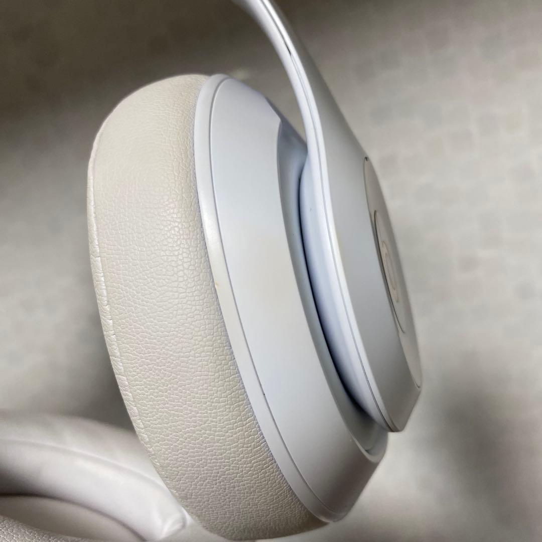 Apple Beats Studio3 wireless ノイズキャンセリング