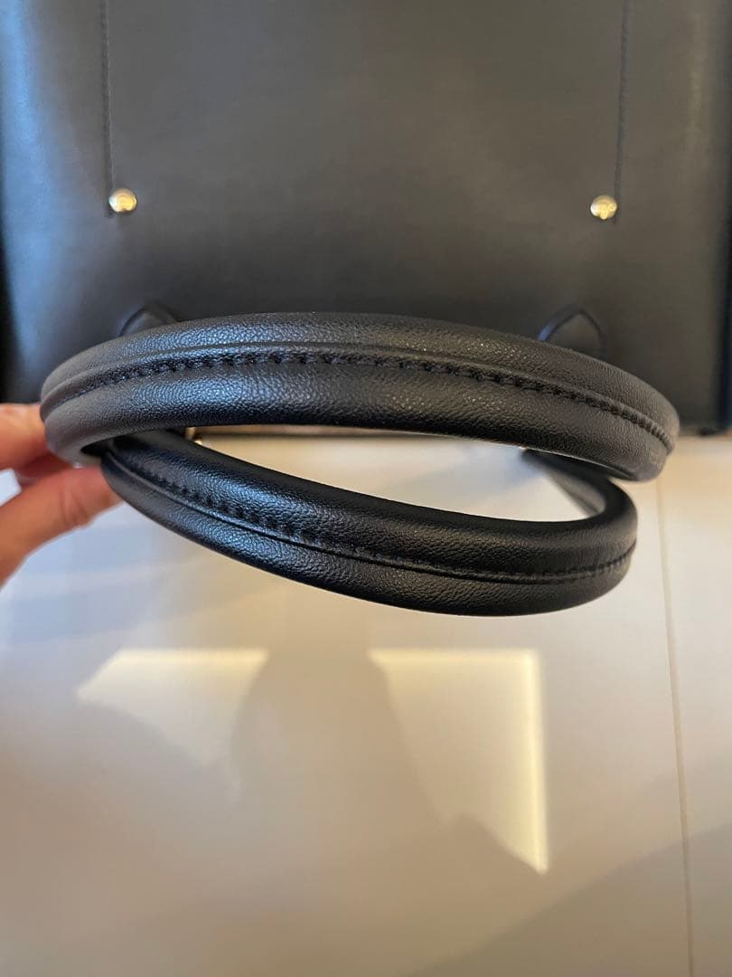 マリークワント フラップサイドデイジー トートバッグ 自立