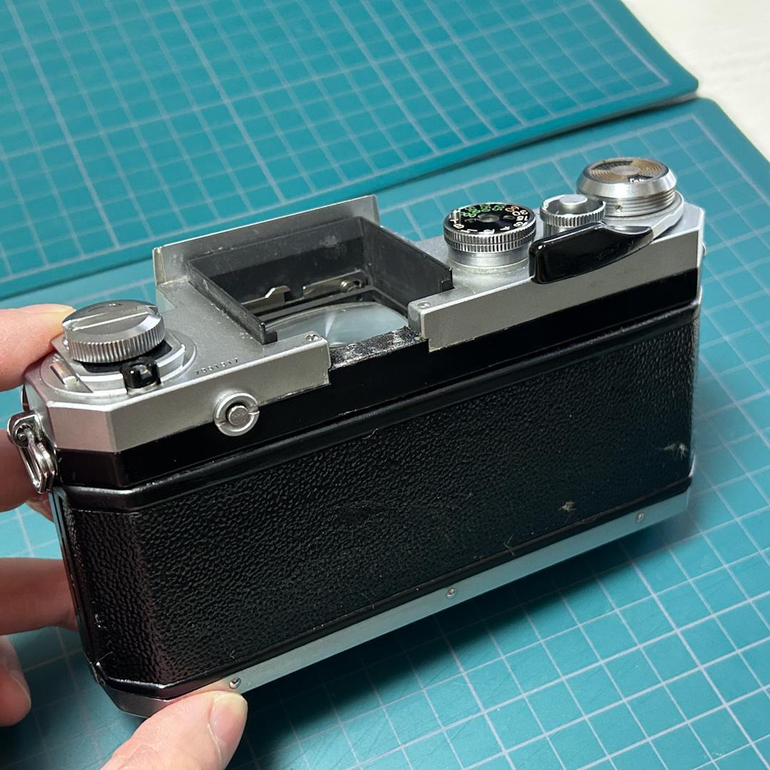 NIKON F フィルムカメラ ジャンク品 部品取り レストアベース 中古品