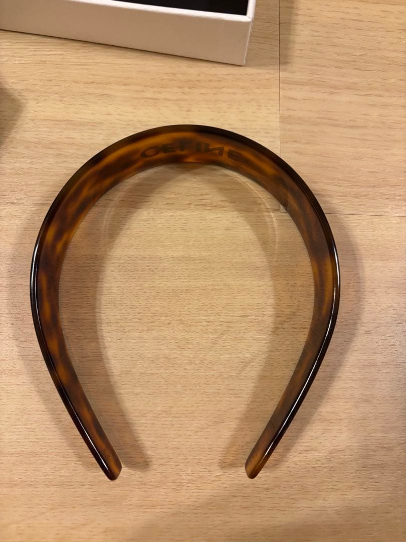 セリーヌ　カチューシャ　正規品✩美品✩