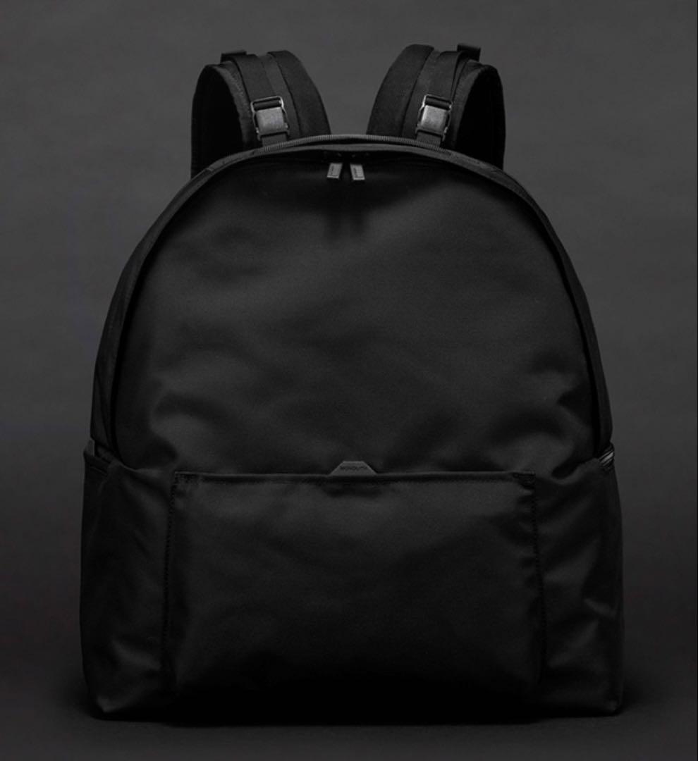 断*中様 MONOLITH BACKPACK PRO SOLID M BLACK