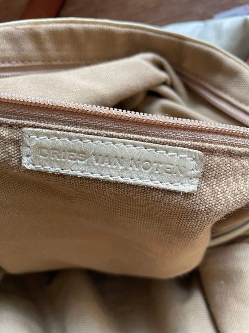 ドリス ヴァン ノッテン（DRIES VAN NOTEN）レザーショルダーバッグ