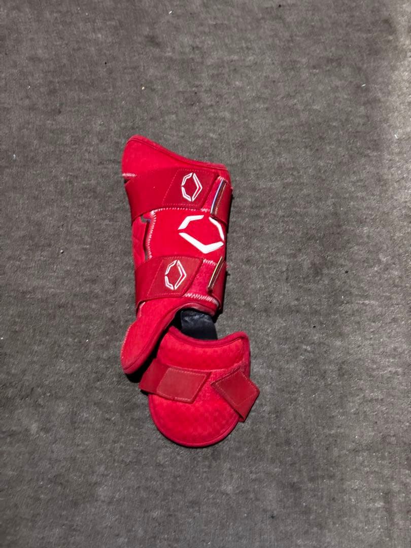 エボシールド　フットガード　赤
