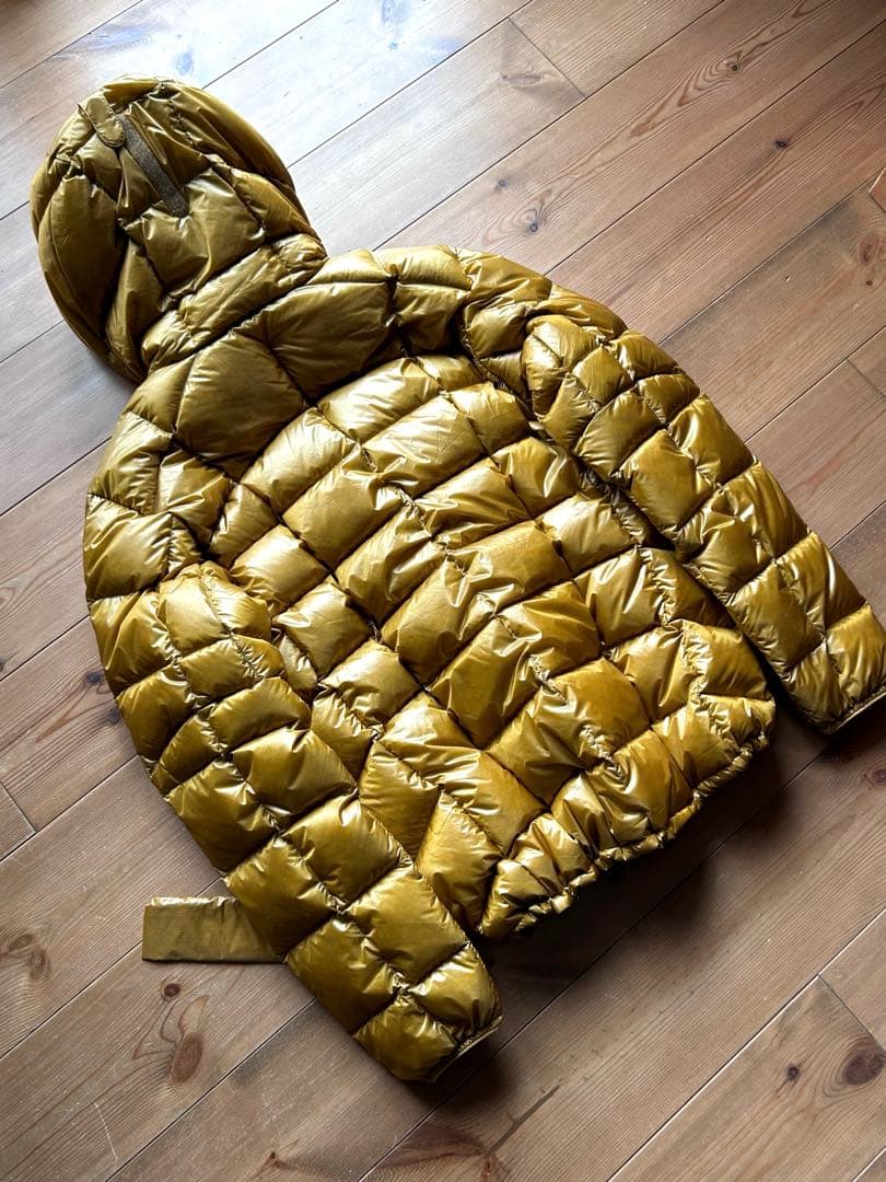 モンベル スペリオダウン　パーカ ドローコード ゴールド　田中シェン似　y2k