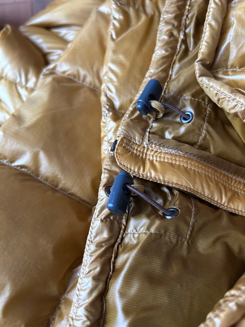 モンベル スペリオダウン　パーカ ドローコード ゴールド　田中シェン似　y2k