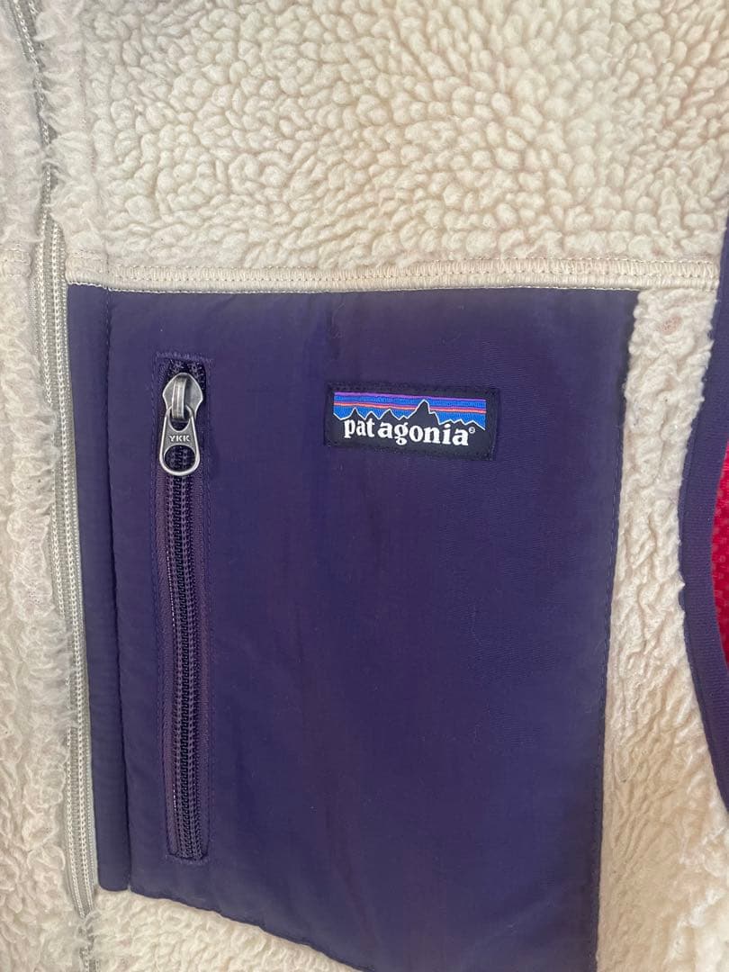 patagonia ベスト Sサイズ クリーム色/紫