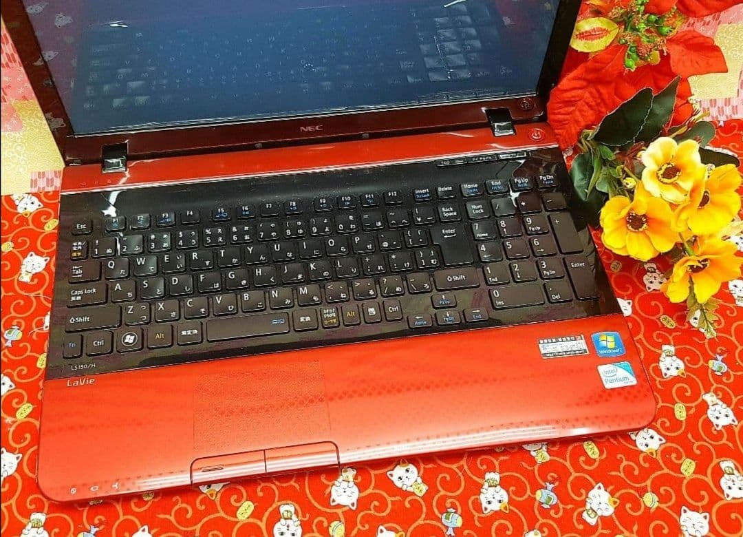 極上品♥大人気♥新品SSD256GB♥レッド色♥新型Win11搭載♥動画編集