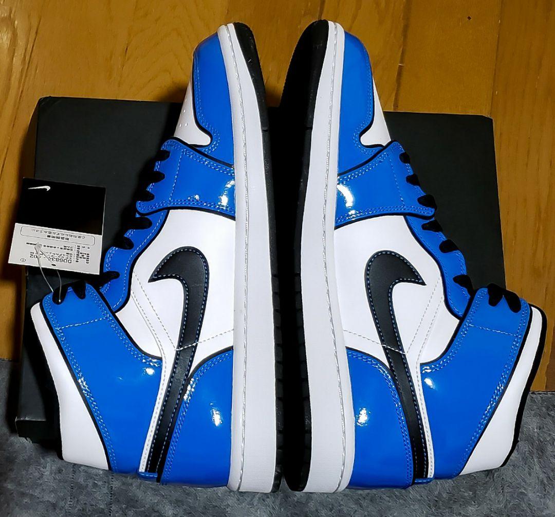 【新品・未使用 27cm】NIKE エアジョーダン1 ミッドSE シグナルブルー