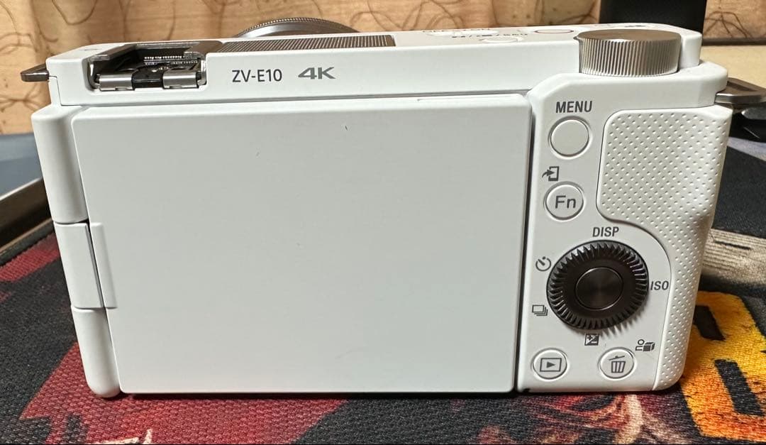 SONY ZV-E10 ホワイト 4K コンパクトデジタルカメラ