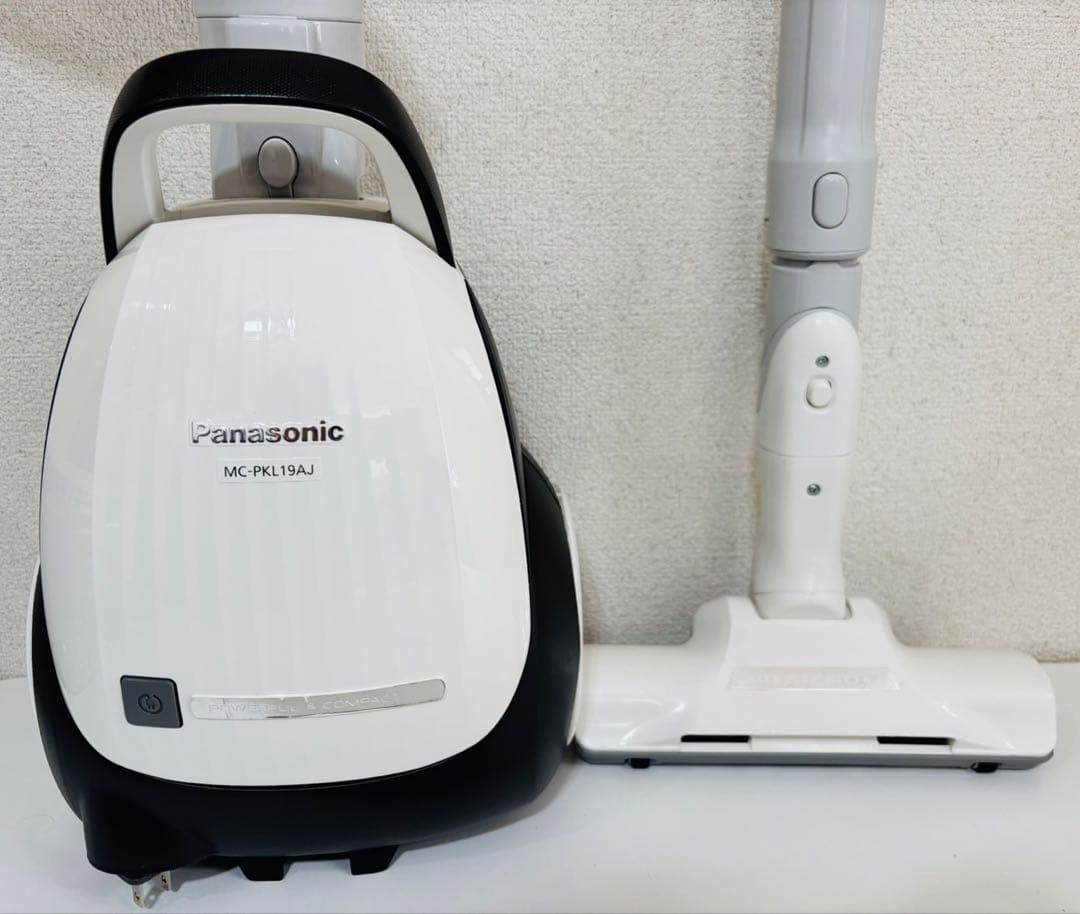 送料込み！Panasonic 紙パック式掃除機 MC-PKL19AJ-W d