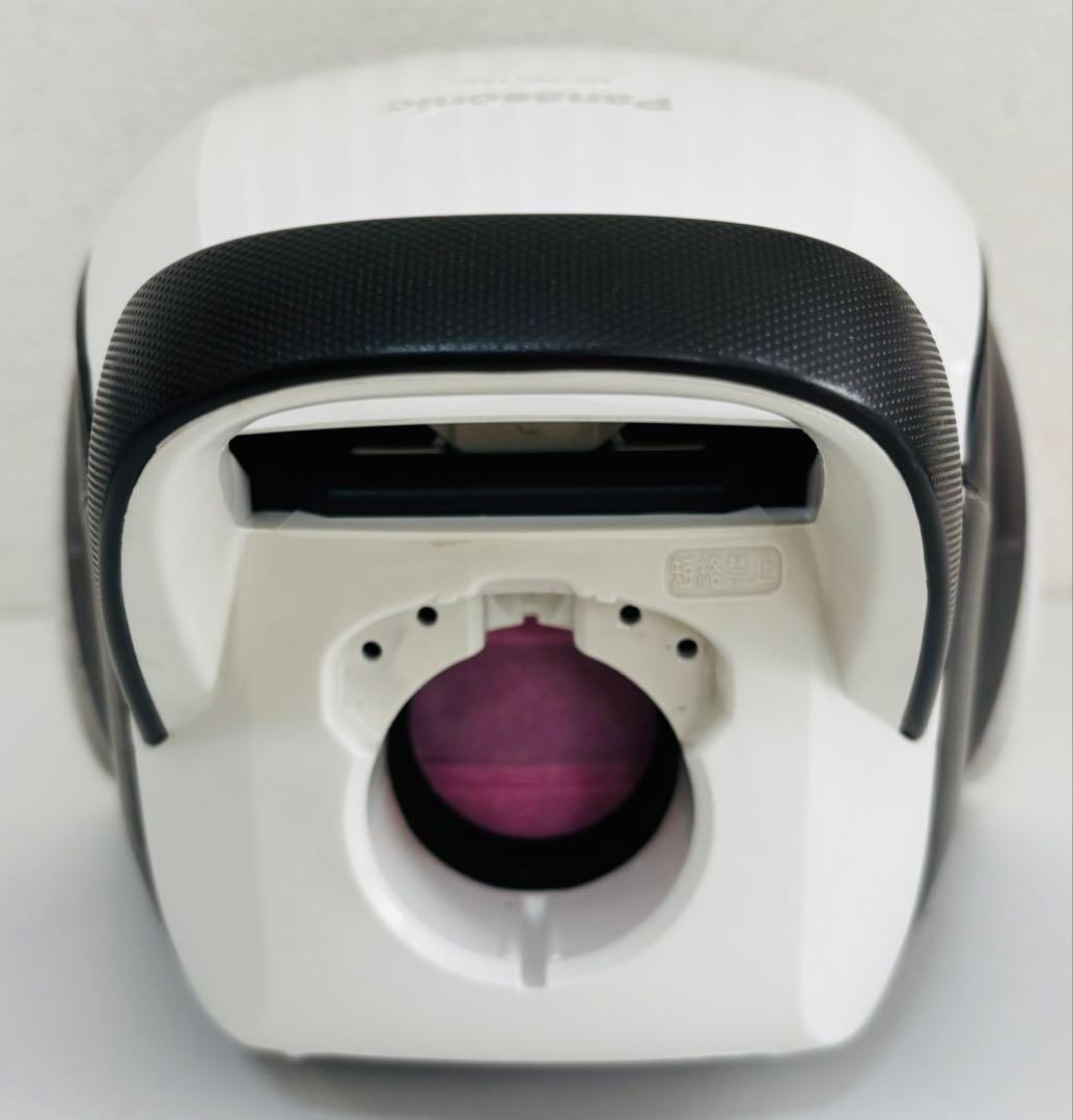 送料込み！Panasonic 紙パック式掃除機 MC-PKL19AJ-W d