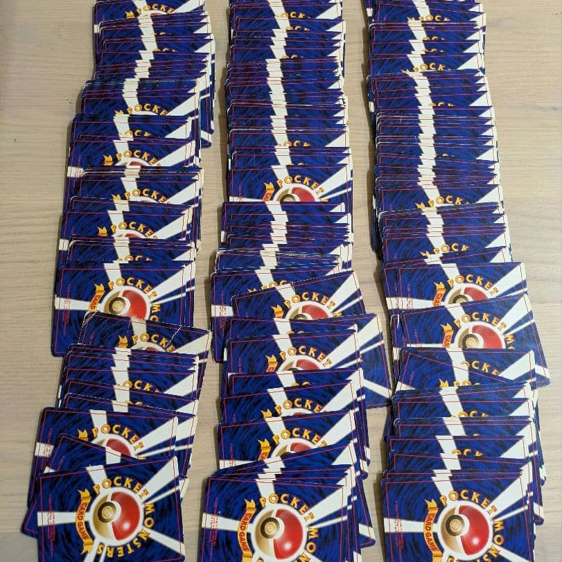 ち*ぴ様 ★旧裏ポケモンカード約220枚！レア＆キラもまとめ売り！大量