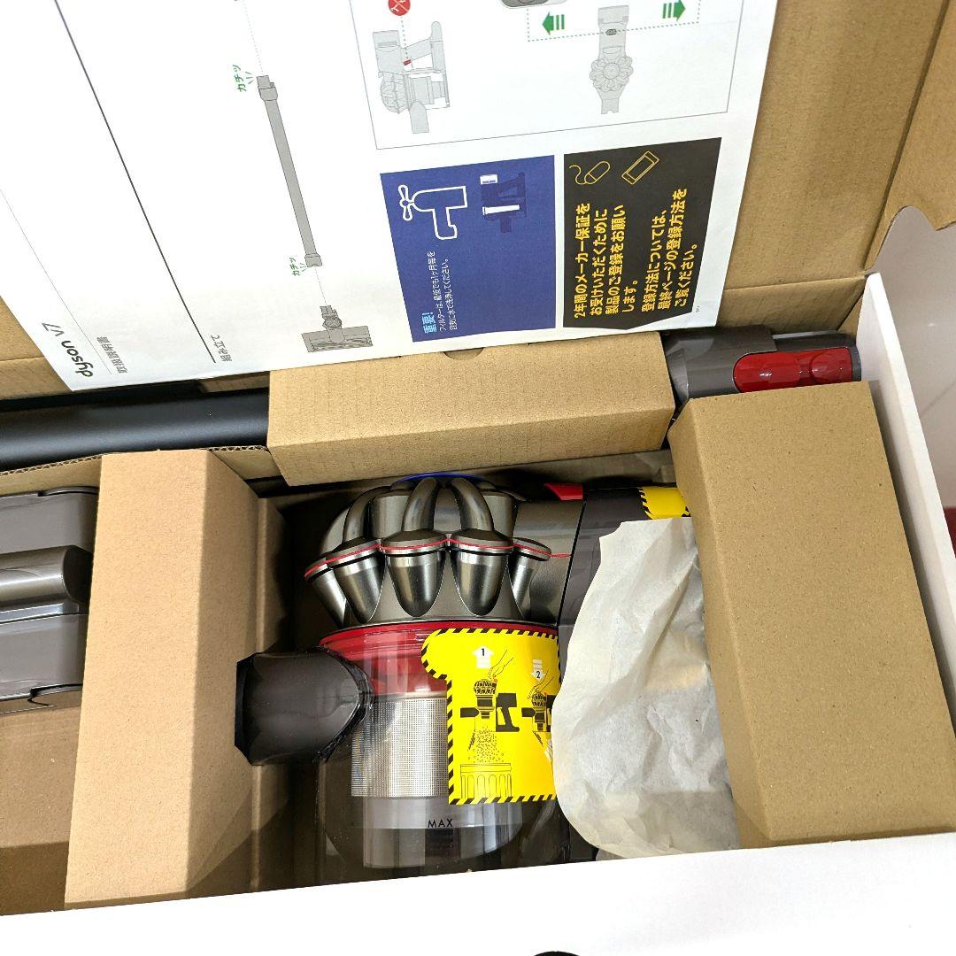 【未使用品】ダイソン コードレスクリーナー V7Slim SV11