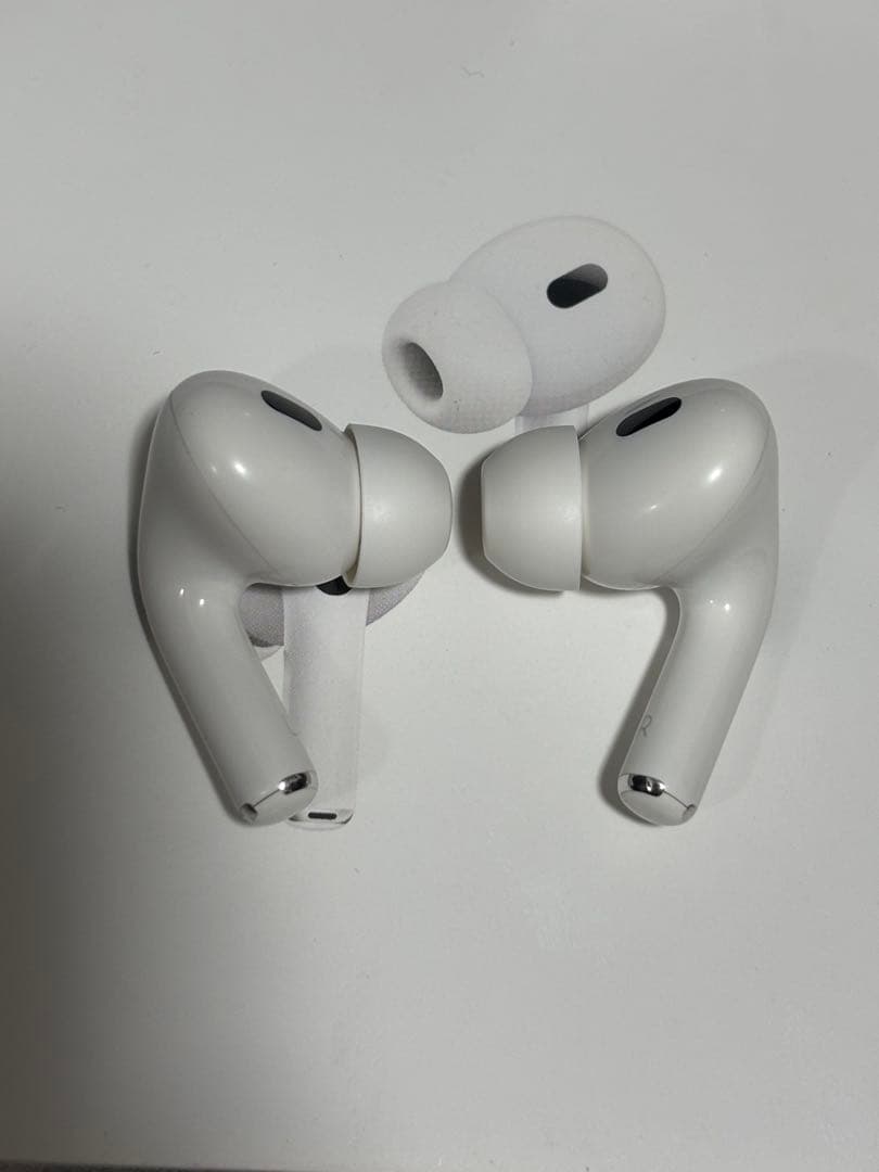 AirPods Pro 2 正規品 TypeC incaseセット