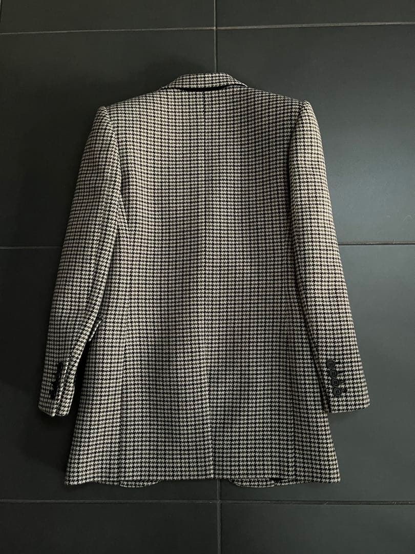 2021 サンローランパリ　ハウンドトゥース　ジャケット　滝沢真紀子さん着用34