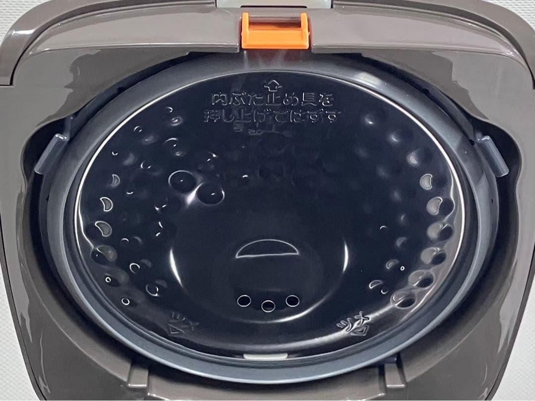 【展示品】象印 NP-GL05-XT ステンレスブラウン 3合 IH炊飯ジャー