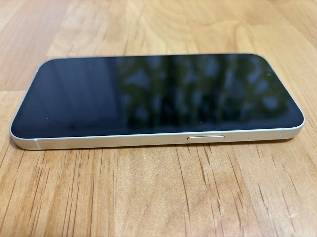iPhone 13 256GB 81% SIMフリー　スターライト 本体
