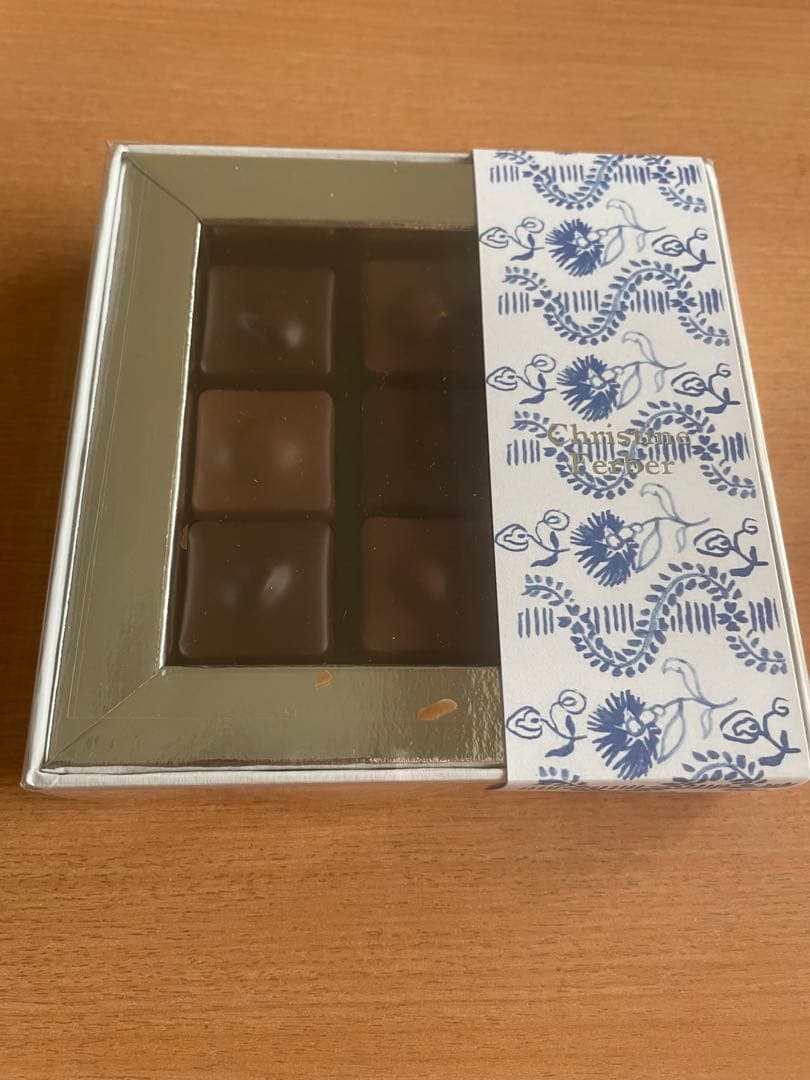 クリスティーヌフェルベール コフレヌガティーヌプレシュール ノワゼットロワイヤル