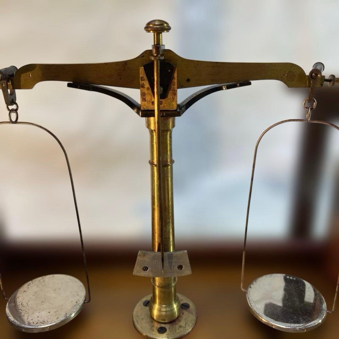 アンティーク 木製天秤 ガラスケース付き 動作可