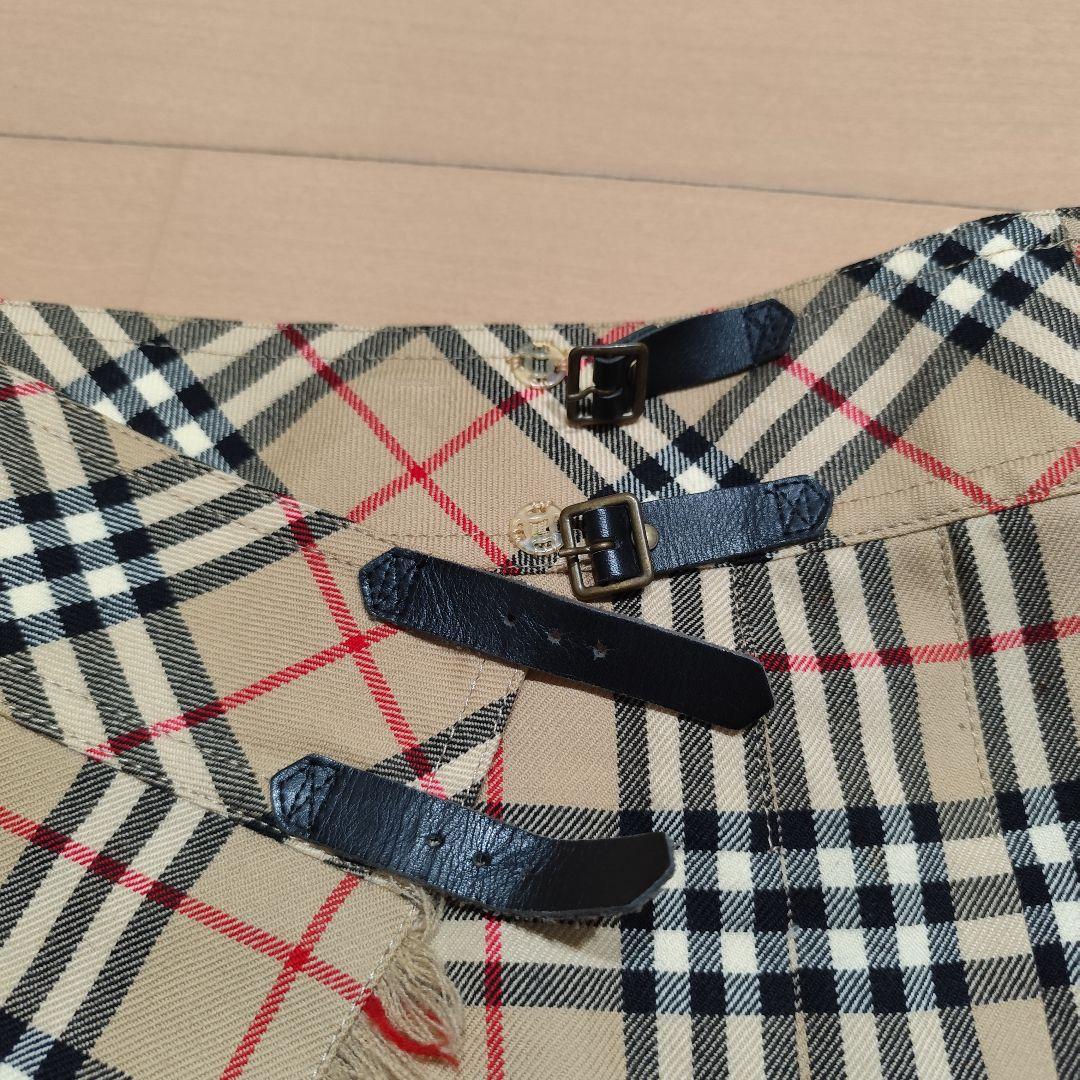 バーバリー ロンドン ノバチェック ベルト バックプリーツミニスカート 36