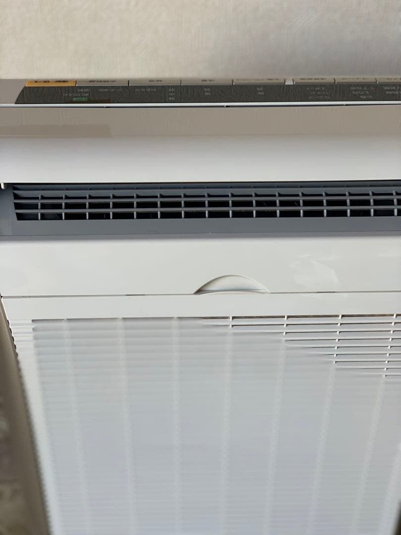 パナソニック 除湿乾燥機 F-YHFX120。