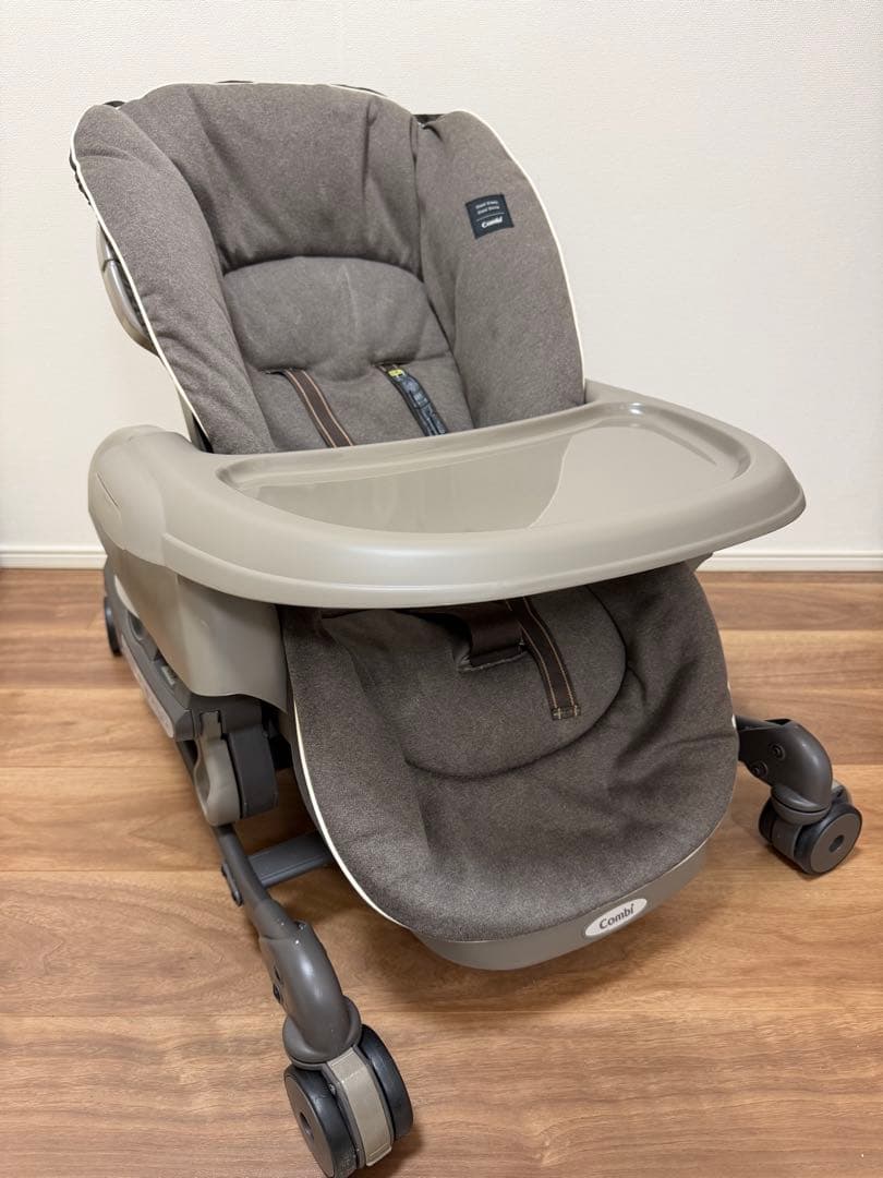 Combi ネムリラ オートスウィング BEDI EG グレー