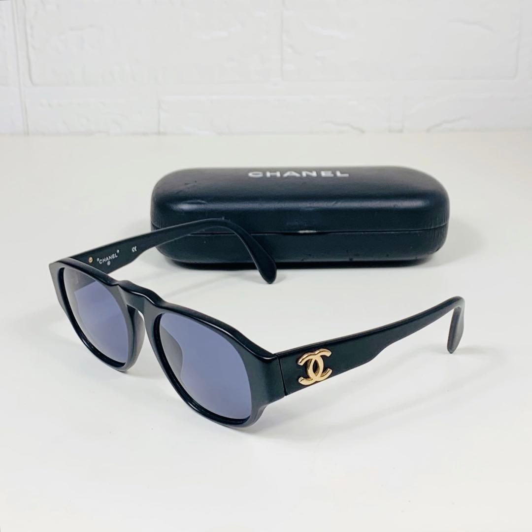 CHANEL シャネル　サングラス　ココマーク　イタリア製　メガネ　黒