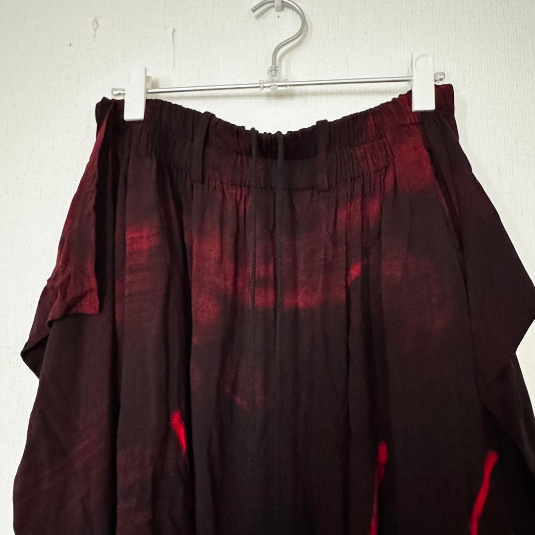 Yohji Yamamoto femme朝倉優佳 ペイントパンツ 赤黒 サンプル