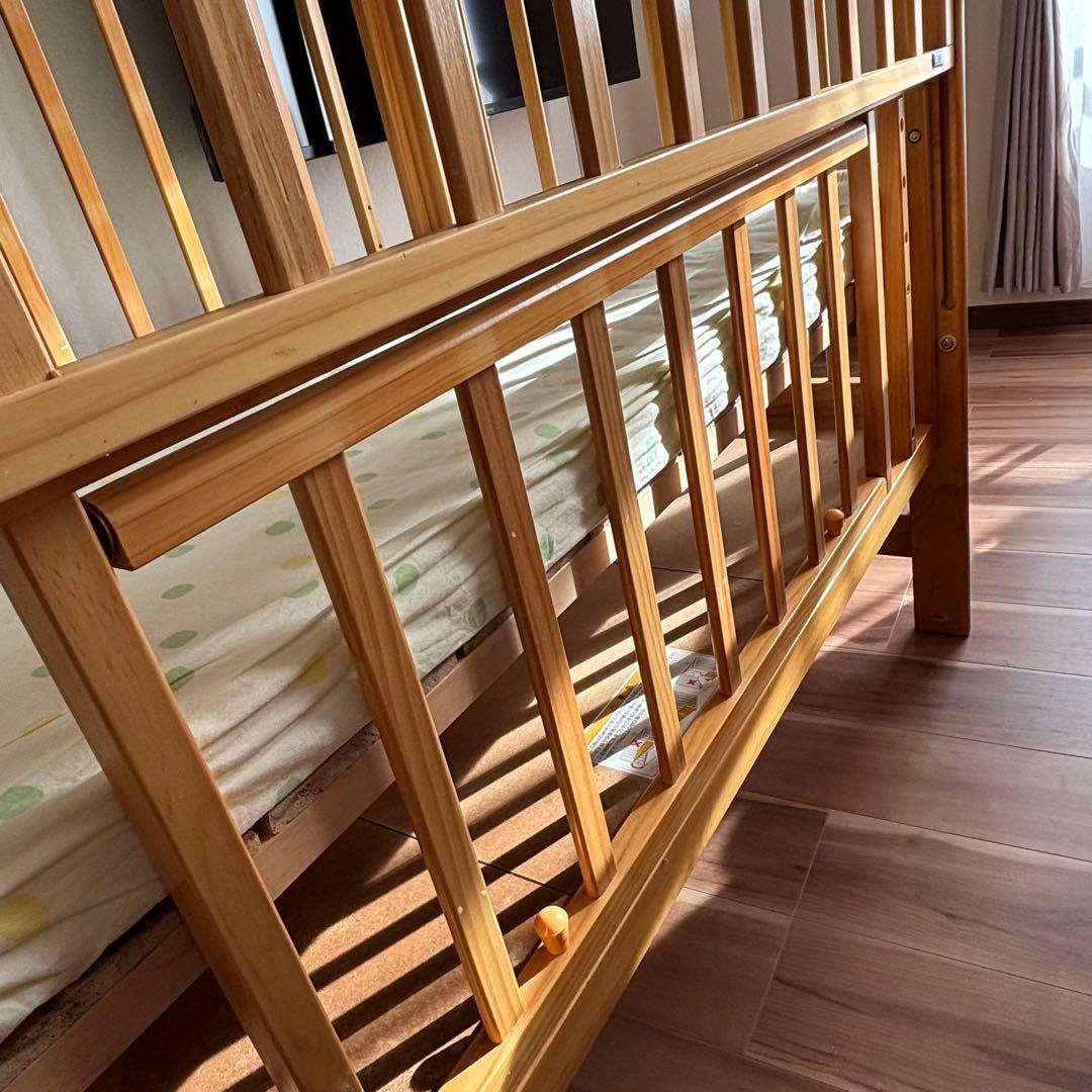 カトージ ハイシートベビーベッド02399 ナチュラル キャスター付き　清潔