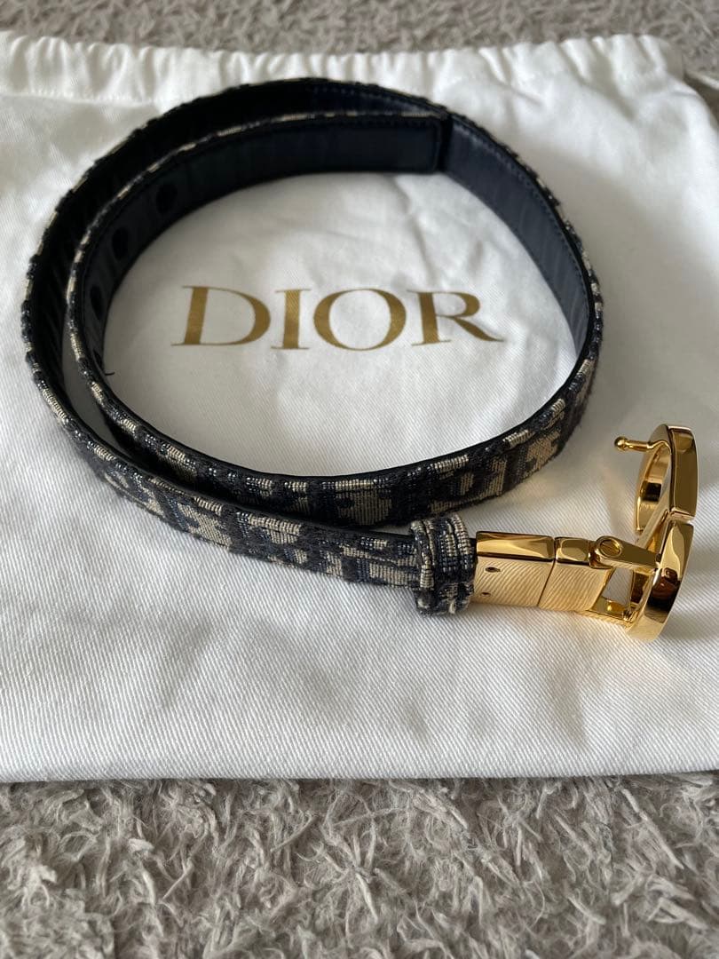 最終値下げ！Dior ロゴバックル ベルト ブラック/ゴールド