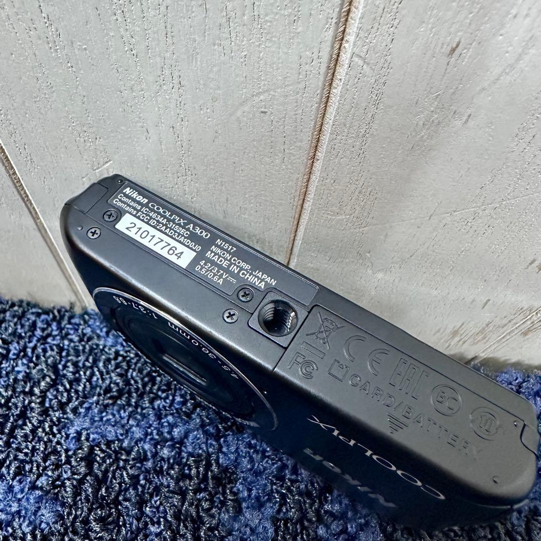 Nikon Coolpix A300 ニコン クールピクス デジタルカメラ