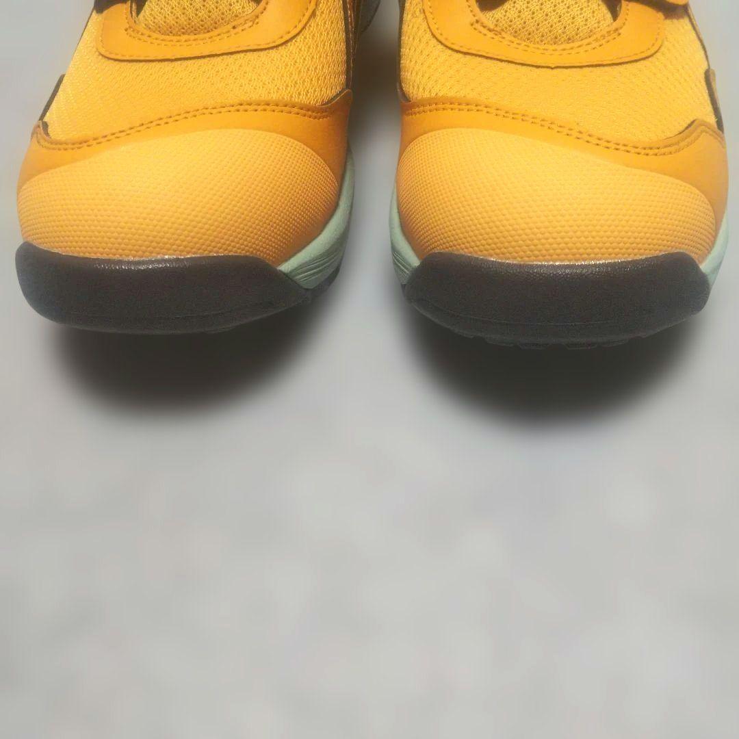 ASICS 安全靴 限定カラー タイガーイエロー×スパイスラテ