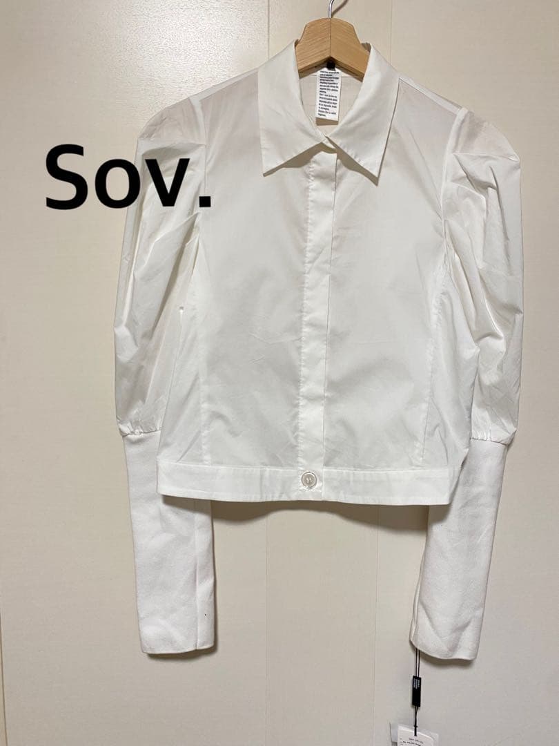MmmOです。新品タグ付き　Sov. ソブ　ホワイト シャツブラウス　38