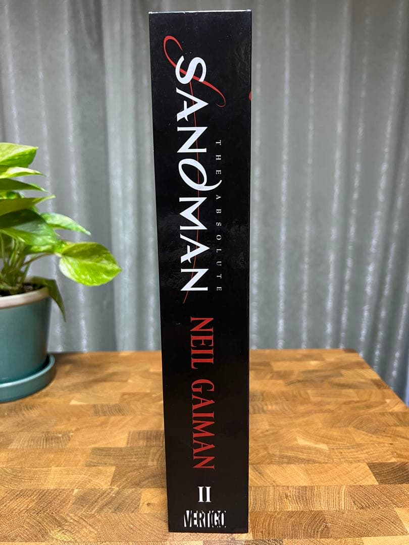 よしださん専用　THE ABSOLUTE SANDMAN VOLUME TWO