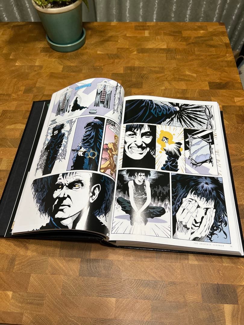 よしださん専用　THE ABSOLUTE SANDMAN VOLUME TWO