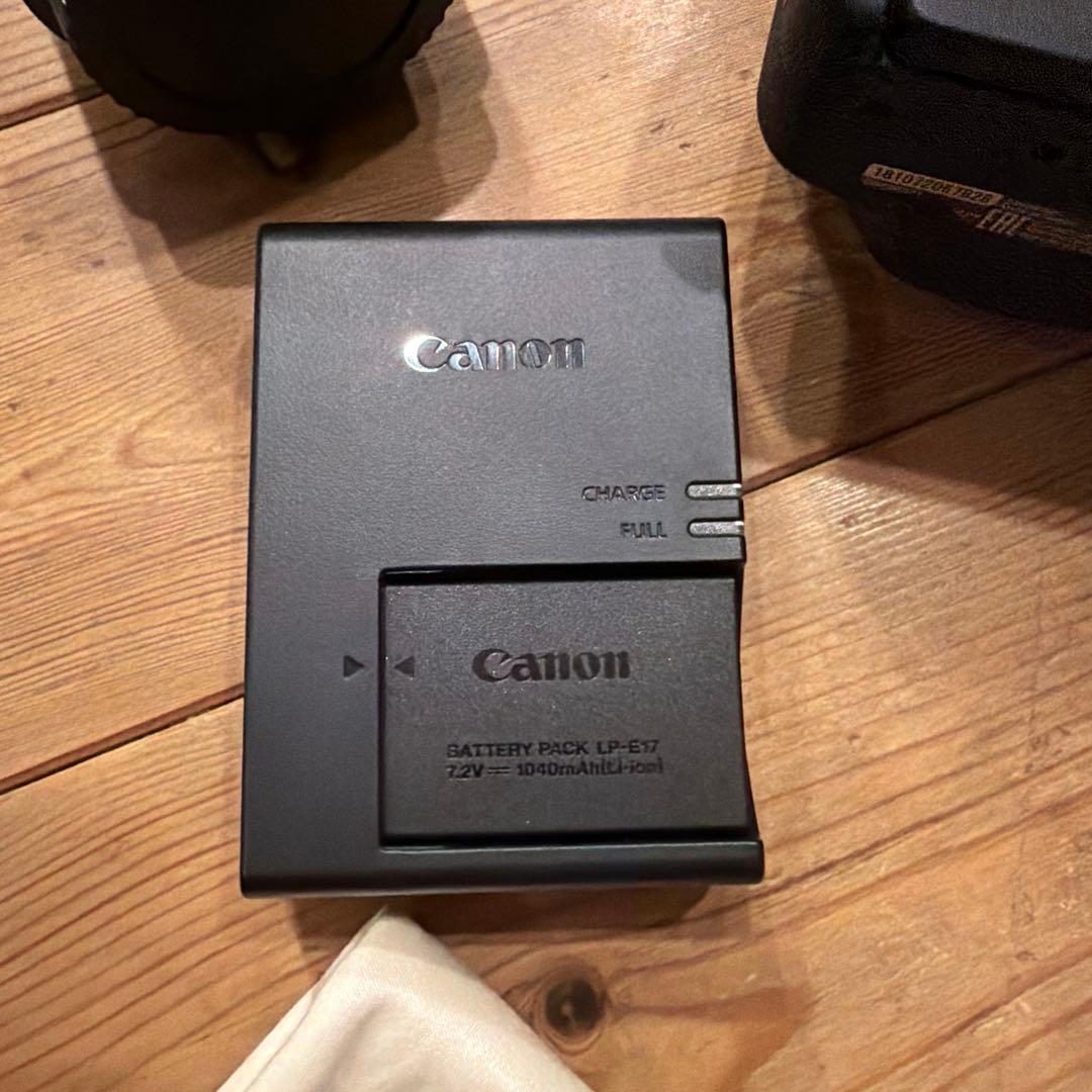 値下げ‼︎Canon EOS KissX9⭐︎