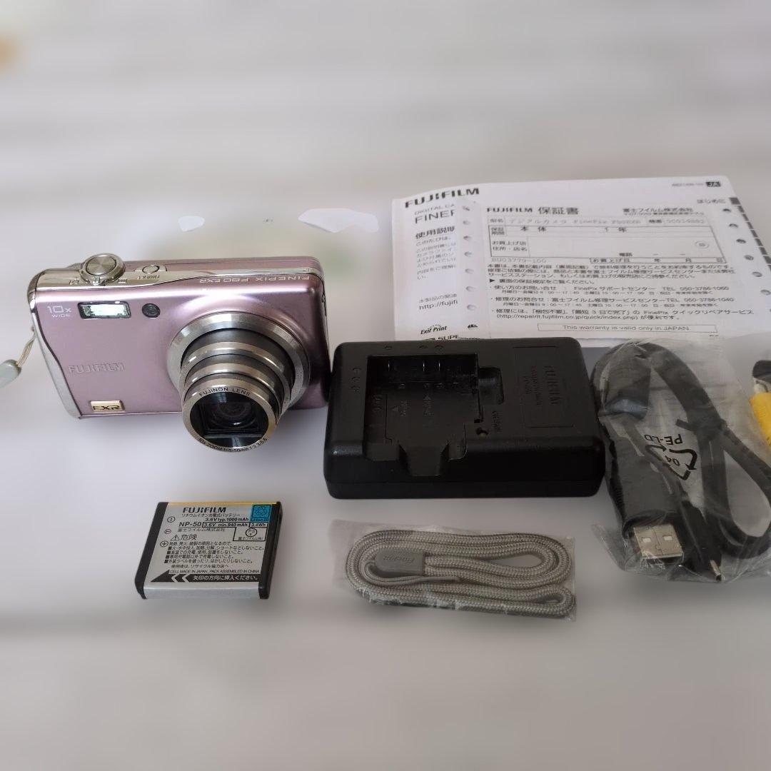 お値下げ！FUJIFILM FinePix F80EXR・デジカメ　元箱以外完品