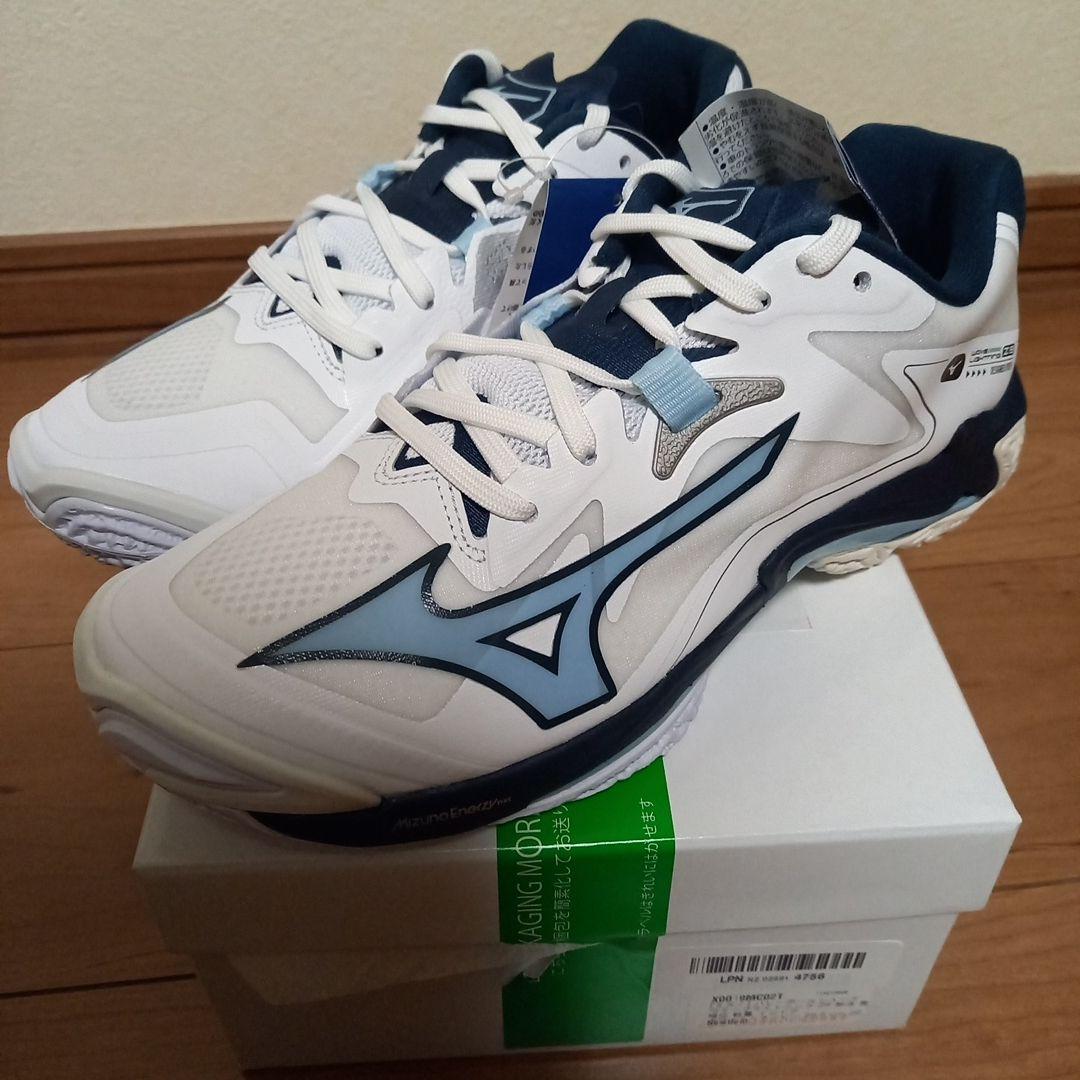 Mizuno Wave Lightning Z8 バレーボールシューズ 25.5