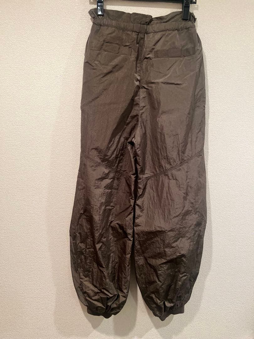 OMMO バルーンギャザーパンツ　un3d