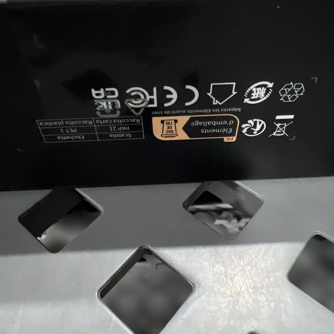 UGREEN Revodok Max ドッキングステーション