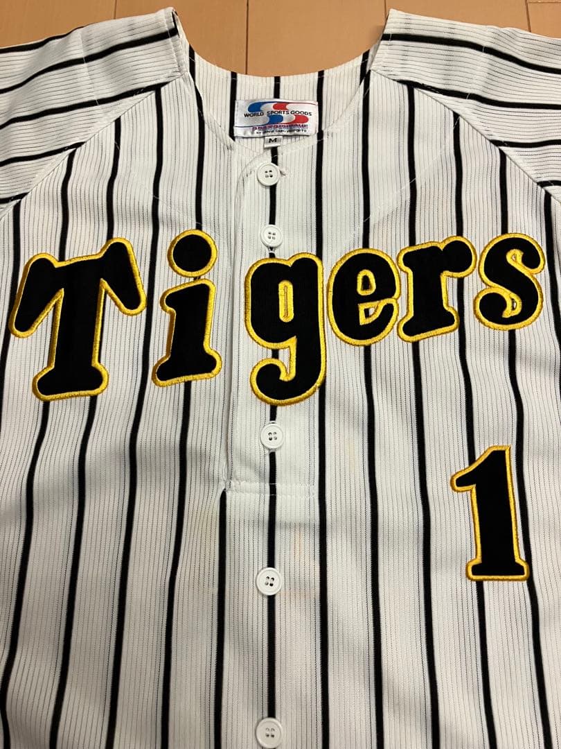 鳥谷敬　ユニフォーム　阪神タイガース　当時　シャープ産業　ミズノ　WBC M