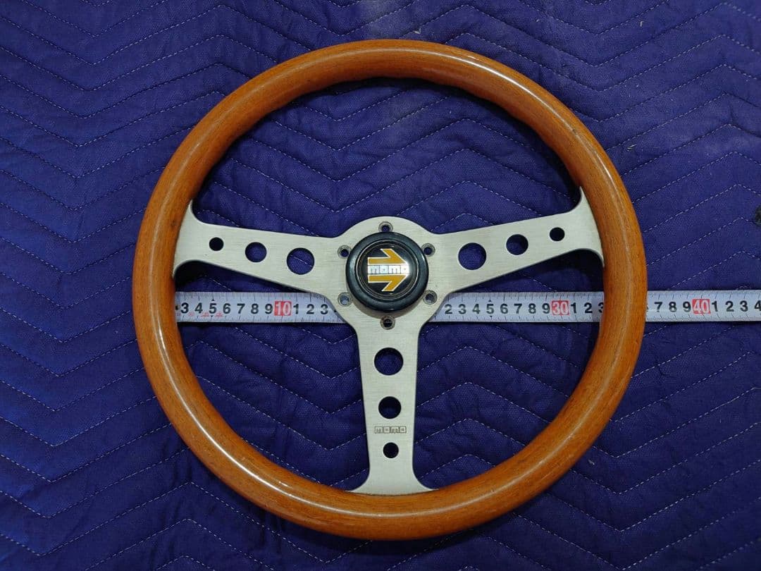 モモステアリング　ウッド