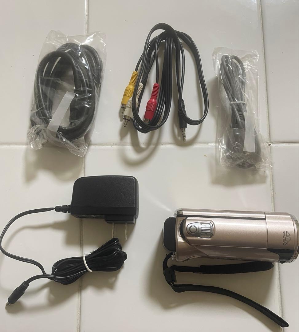 【美品】JVC Everio GZ-HM670 ビデオカメラ