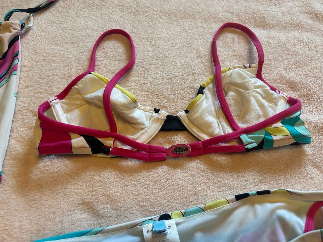 確実正規品！EMILIO PUCCI カラフル水着 セパレート