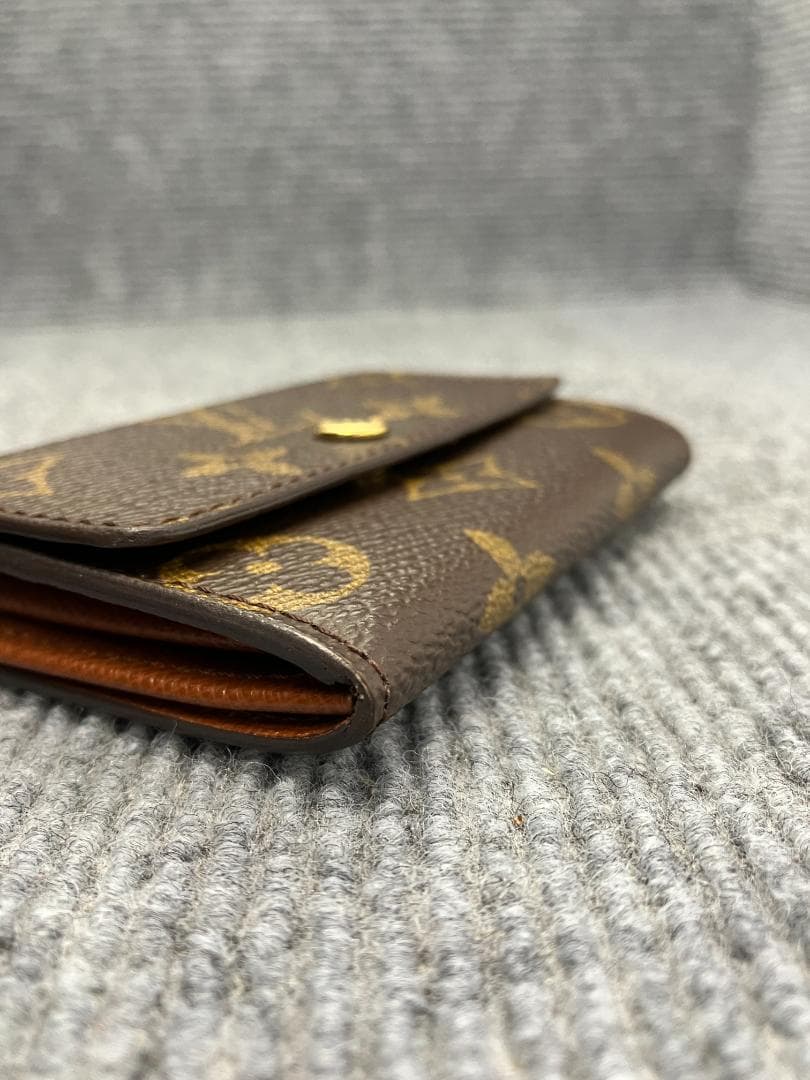 LOUIS VUITTON　ケース　モネプラ　モノグラム　242