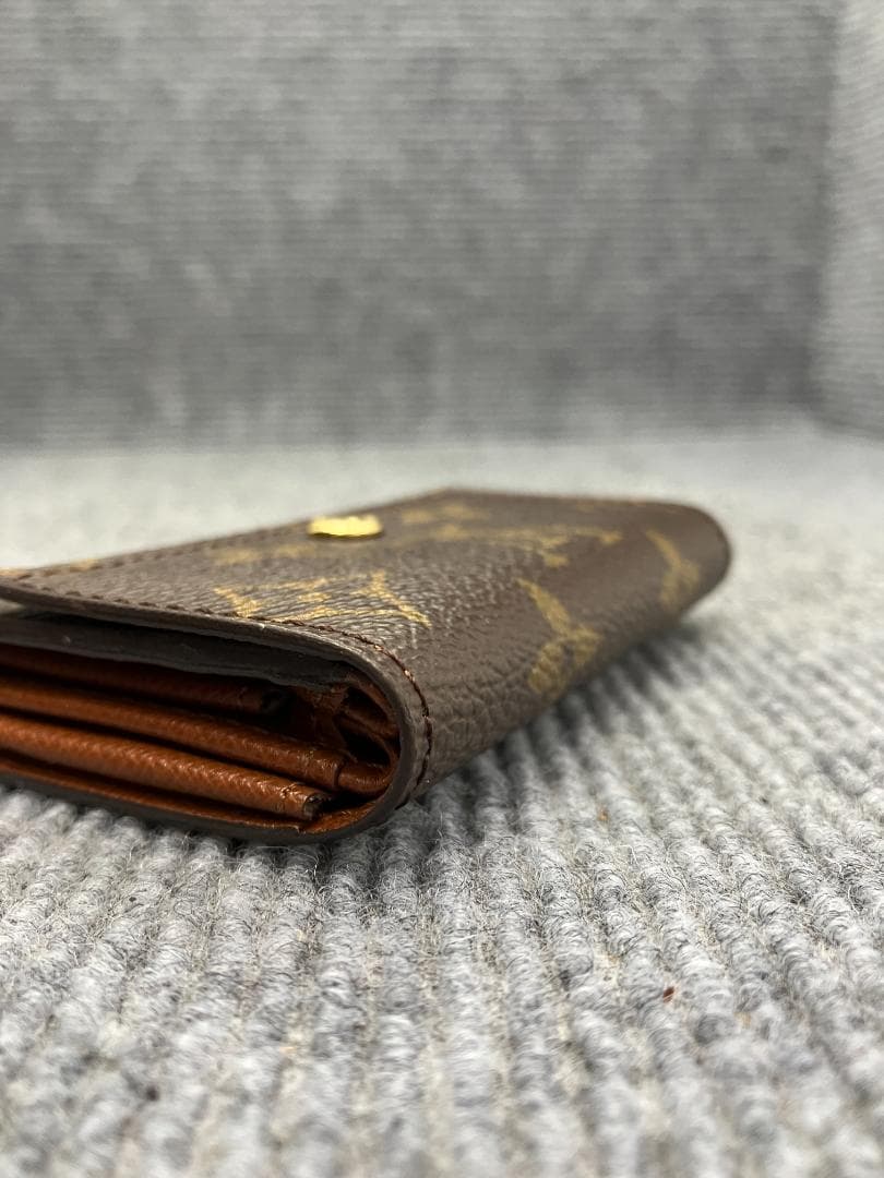 LOUIS VUITTON　ケース　モネプラ　モノグラム　242