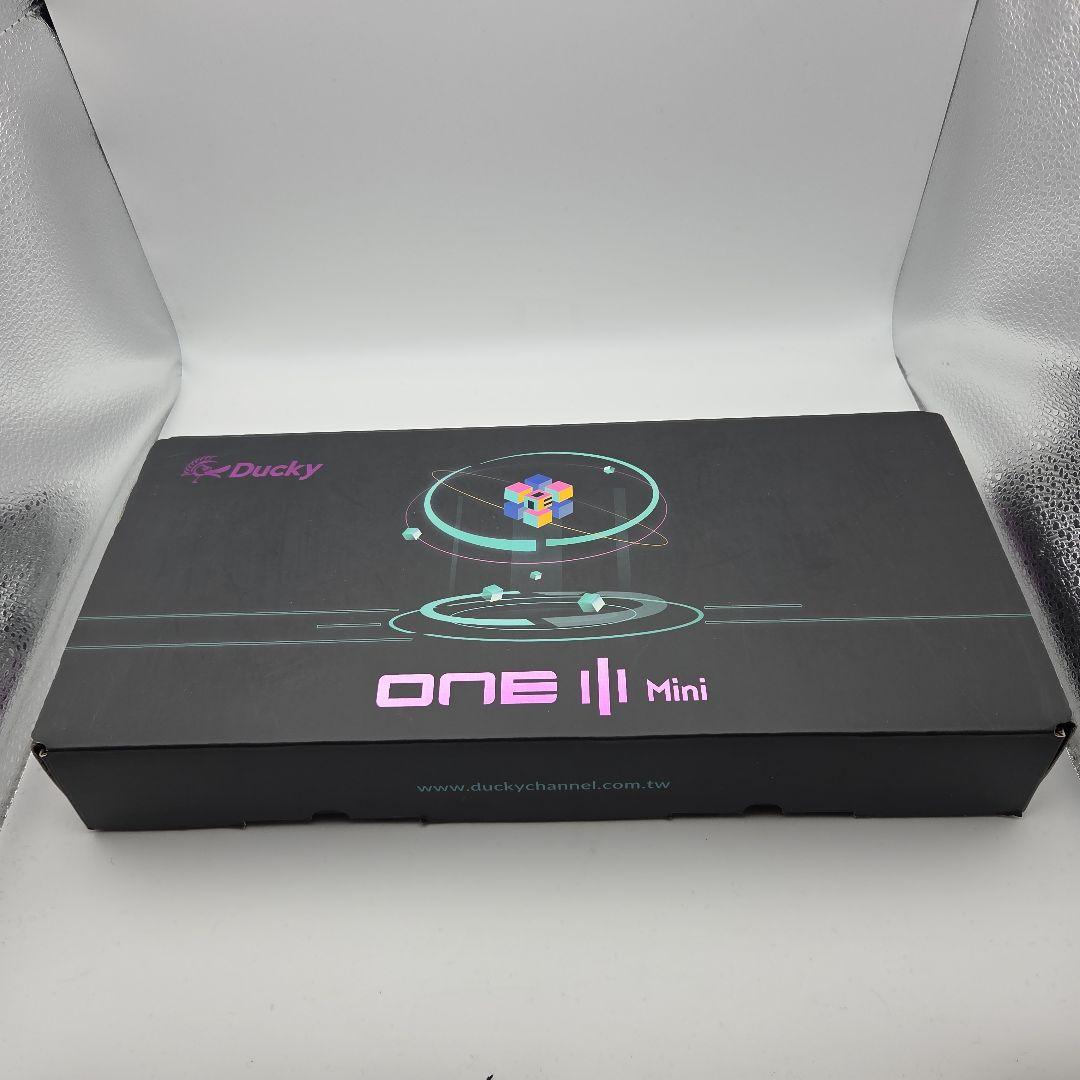 Ducky One 3 Mini 60% メカニカルキーボード
