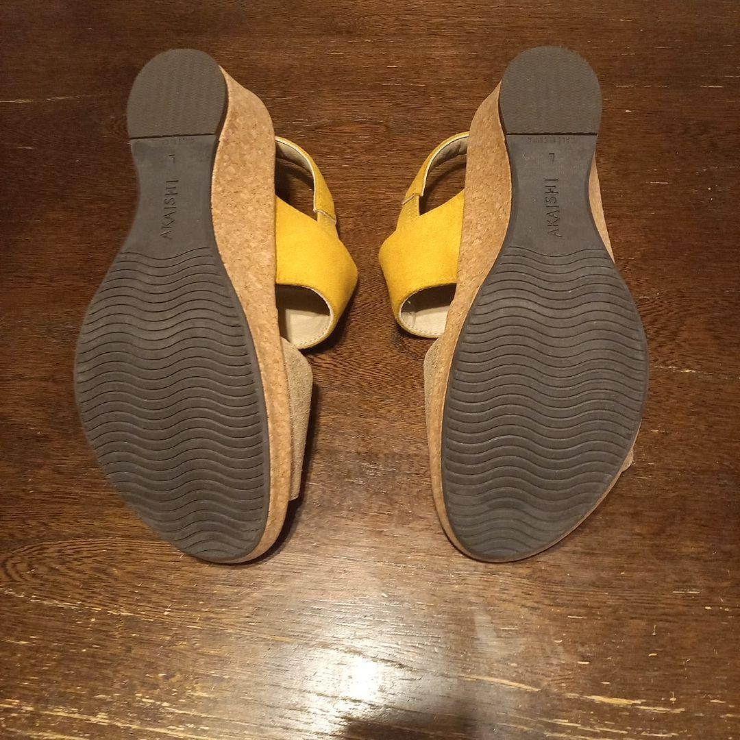 【完売・新品未使用】アカイシ　サンダル　ダブルベルトコンビ　イエロー