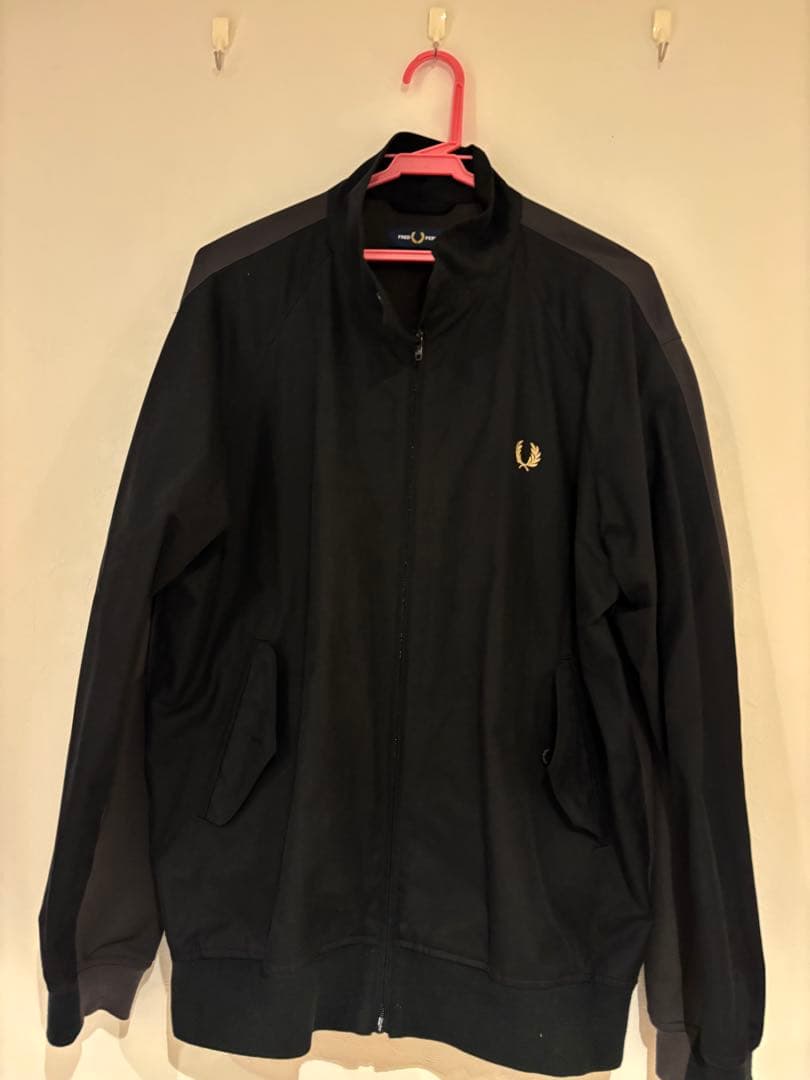 FRED PERRY ブラックジャケット L